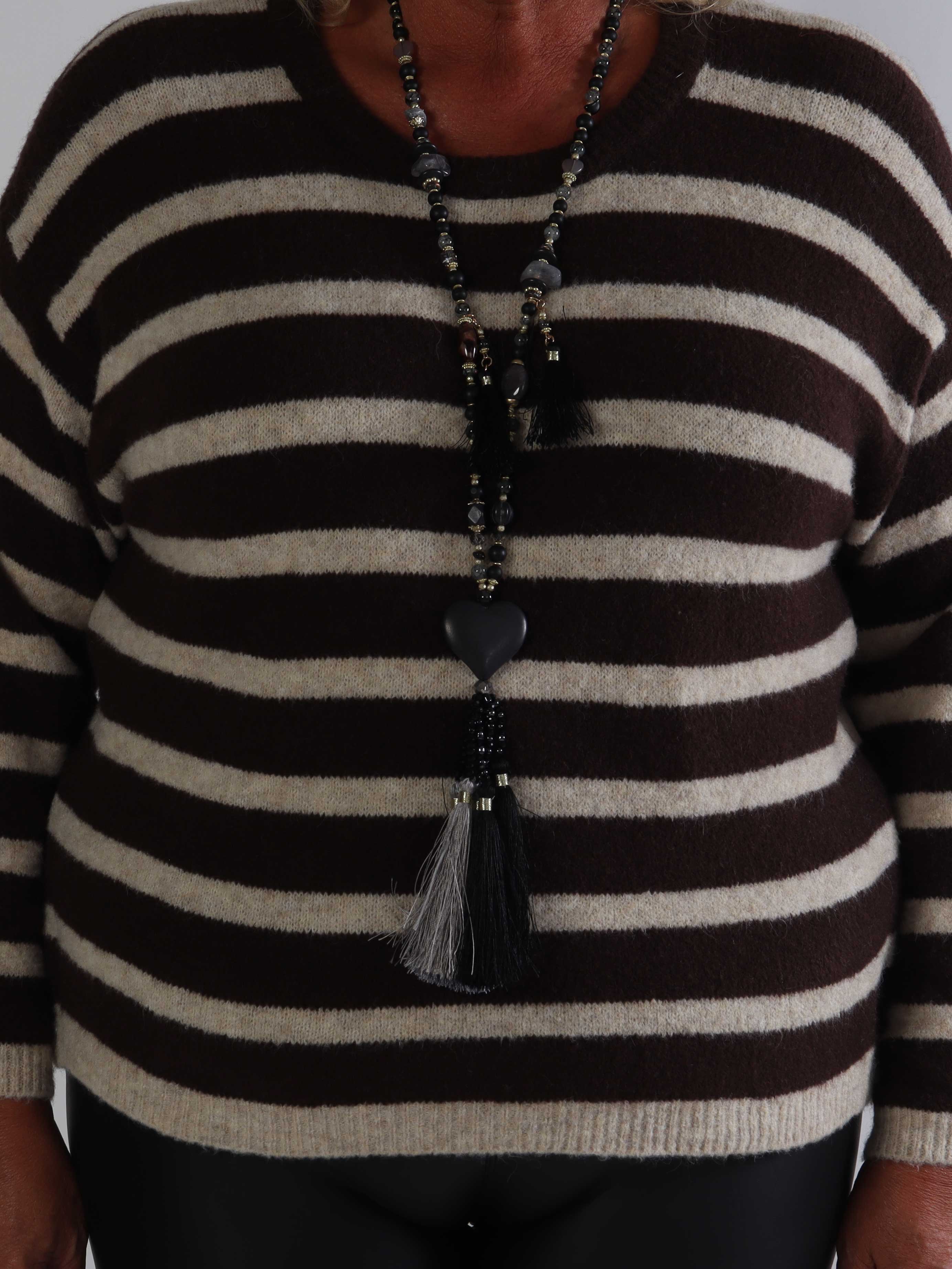 Romilly - Blød plus size strikbluse i en behagelig viskoseblanding med striber